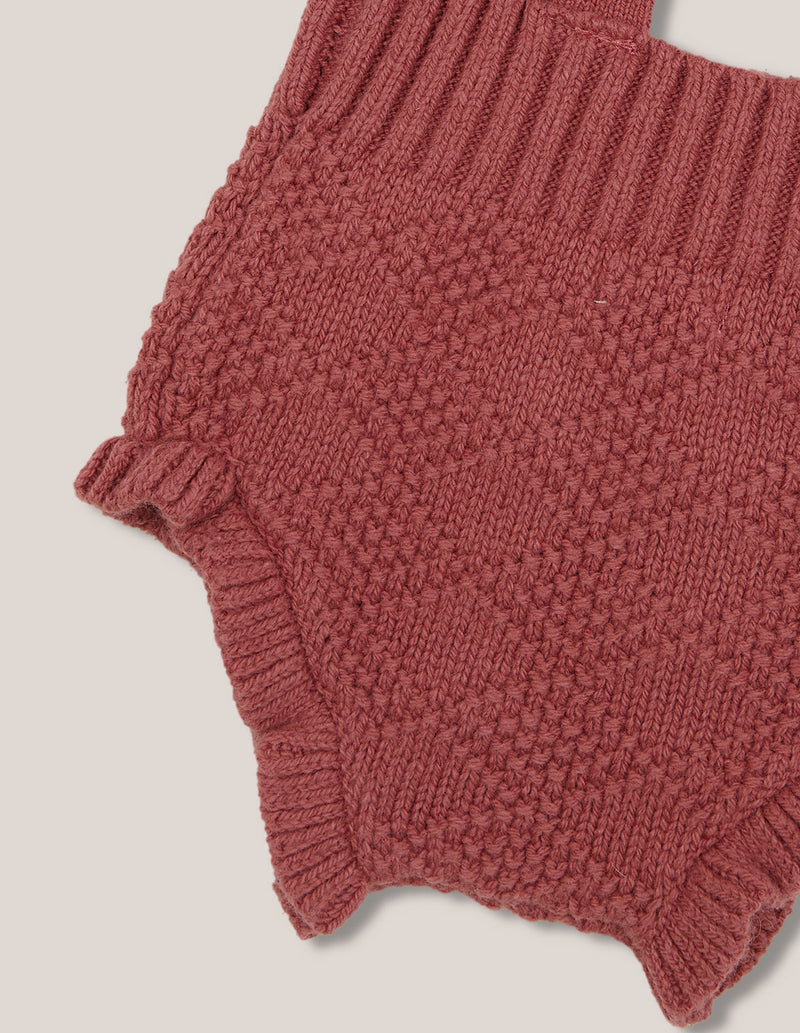 Short alto de tirantes punto especial