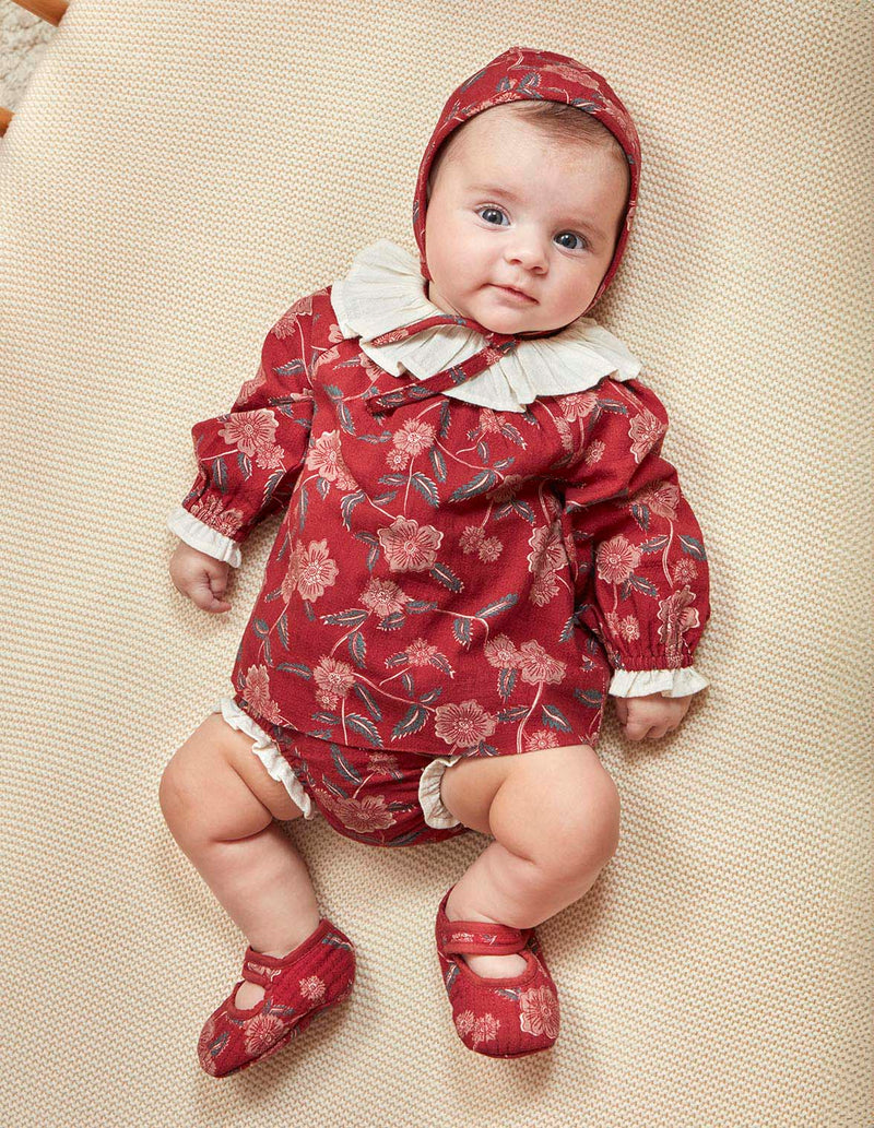Vestido estampado con volante