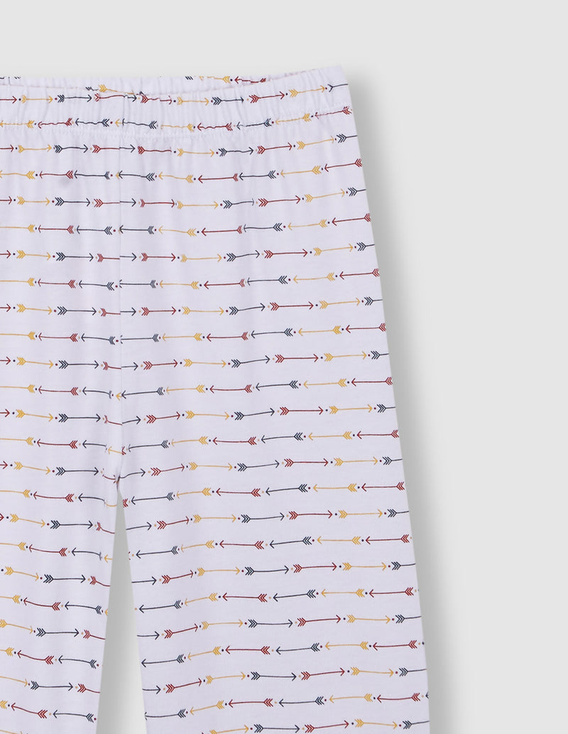 Pijama estampado con vivo a contraste