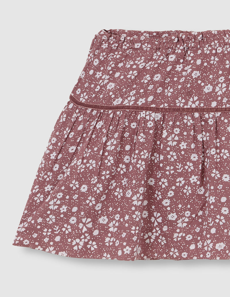 Falda estampada con volante