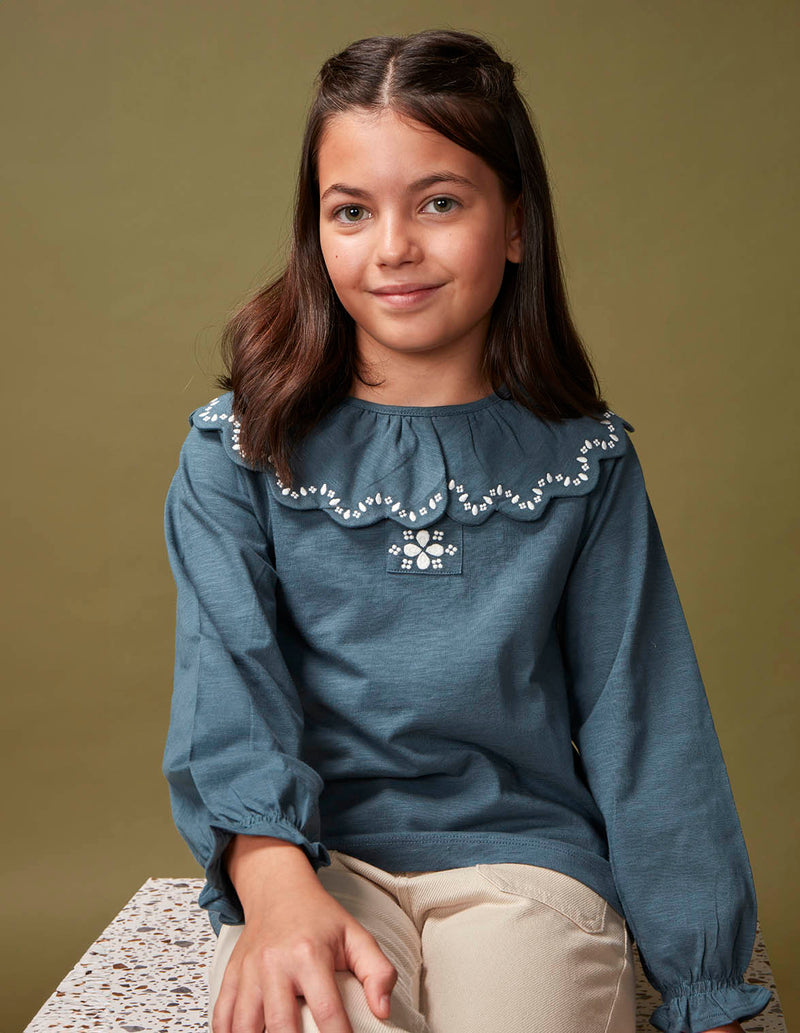 Camiseta Con Bordados