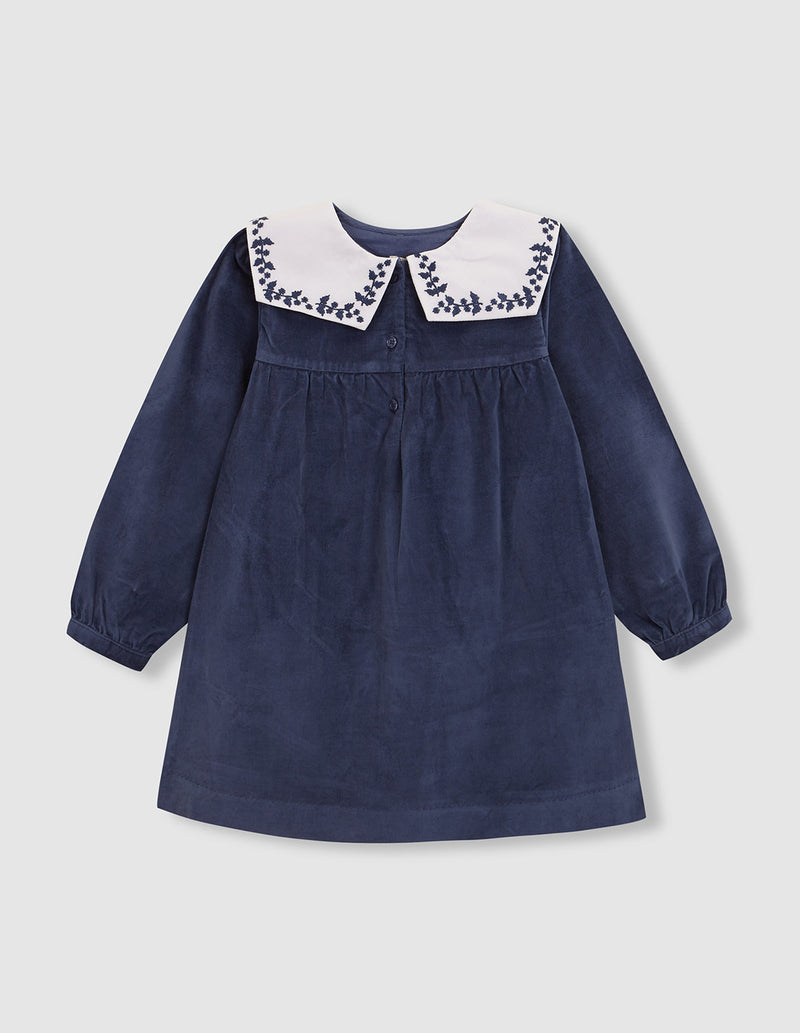 Vestido Cuello Bordado