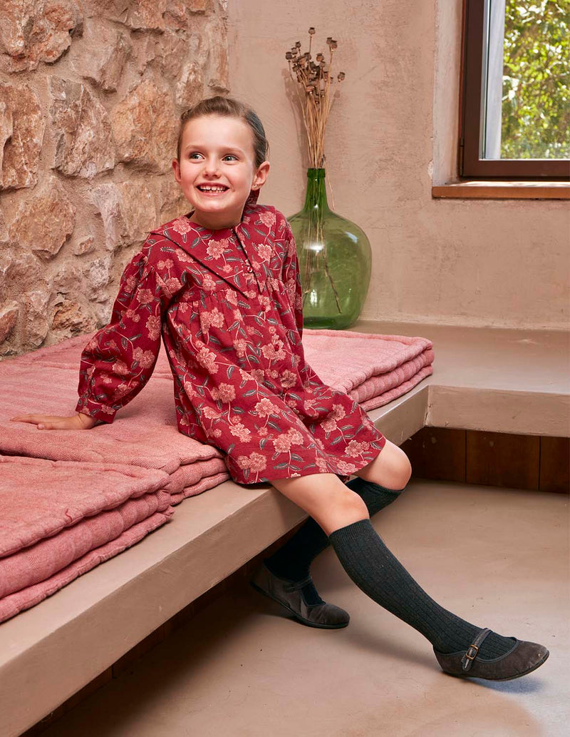 Vestido estampado flores cuello grande