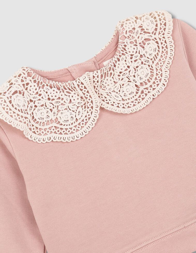 Sudadera cuello crochet lila