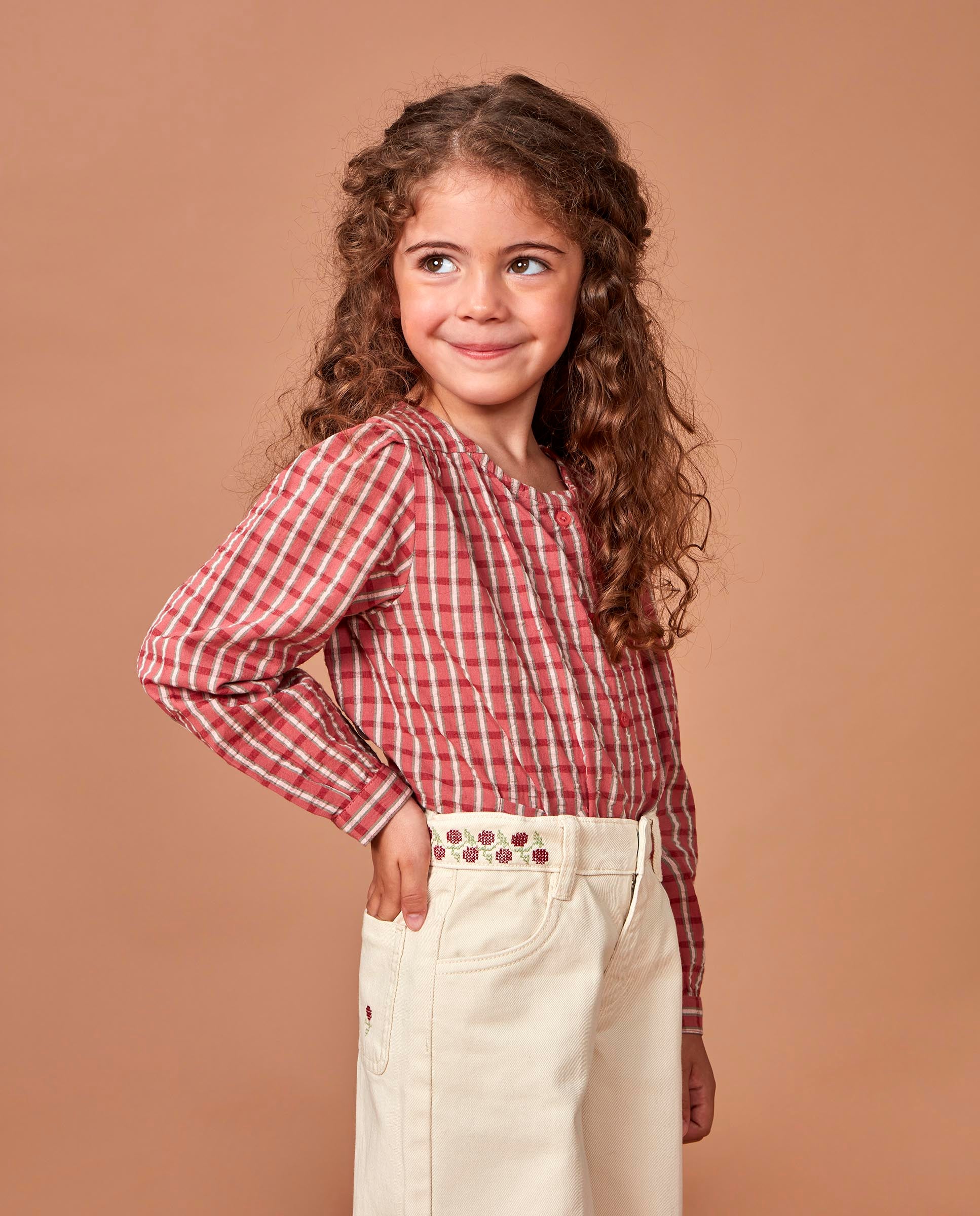 Pantalón Con Bordados