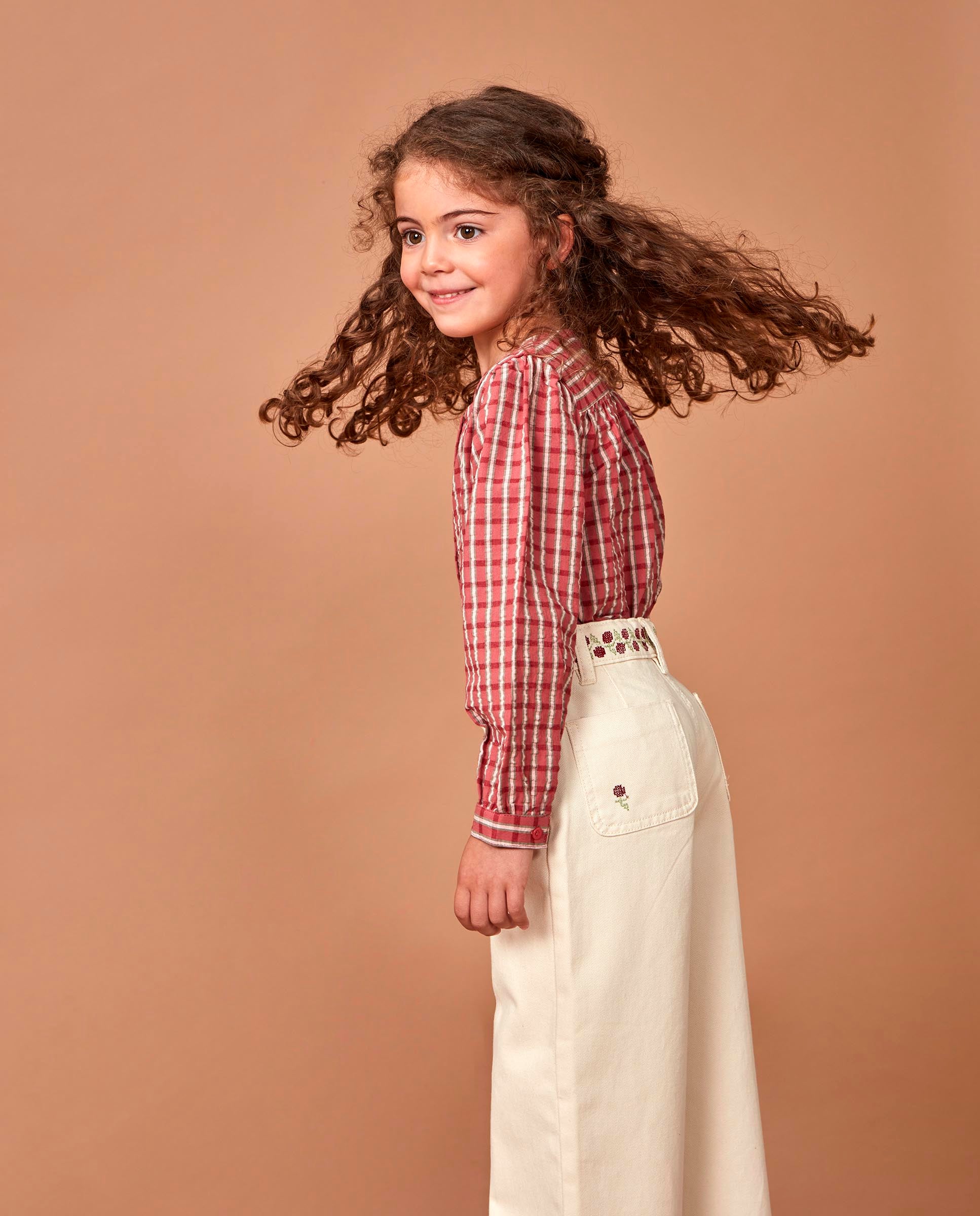 Pantalón Con Bordados
