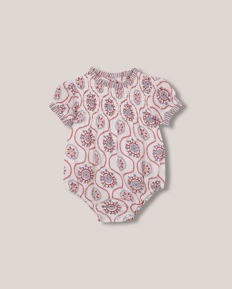 Ranita blanca con estampado de flores