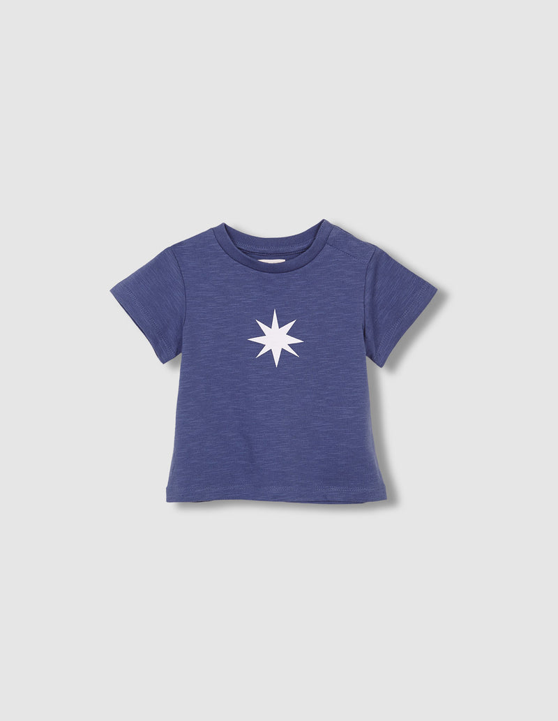 Camiseta Azul Con Estampado Estrella