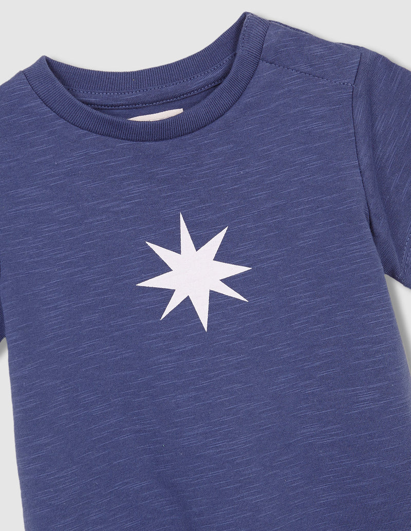 Camiseta Azul Con Estampado Estrella