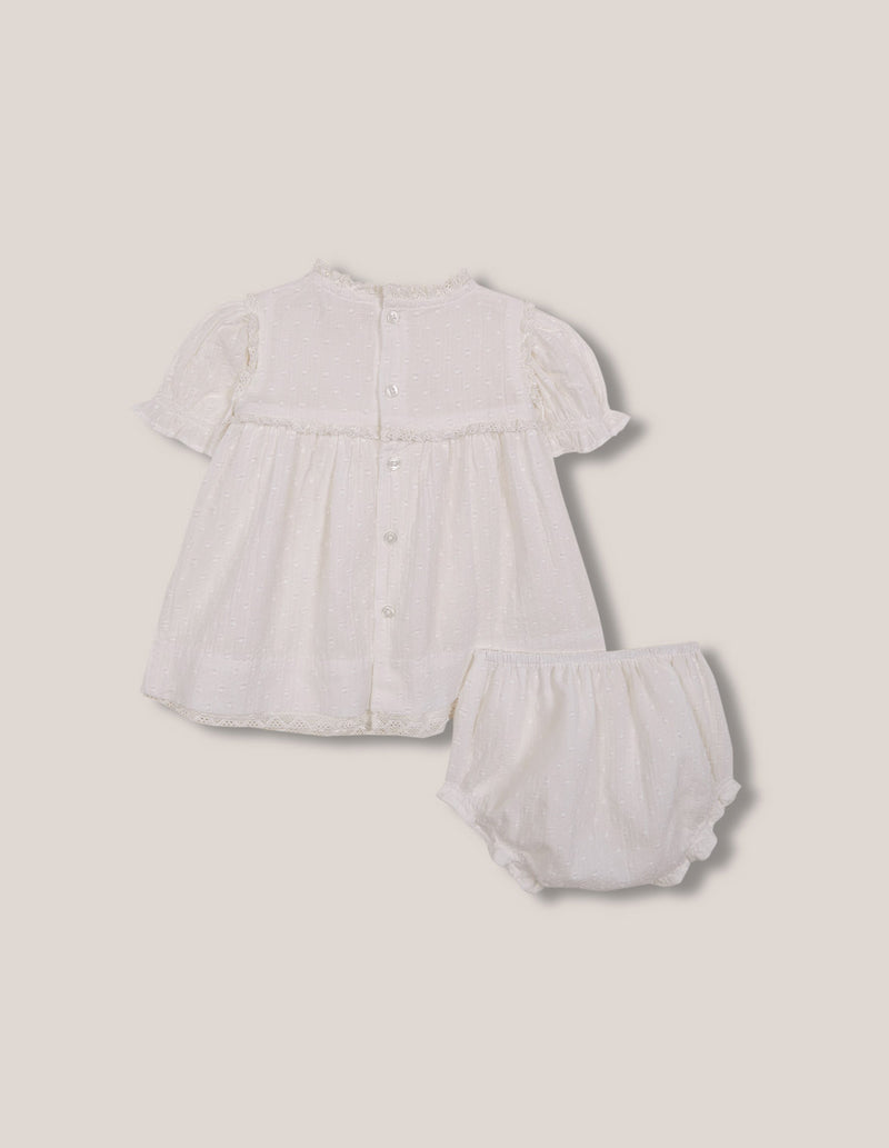 Vestido con encaje