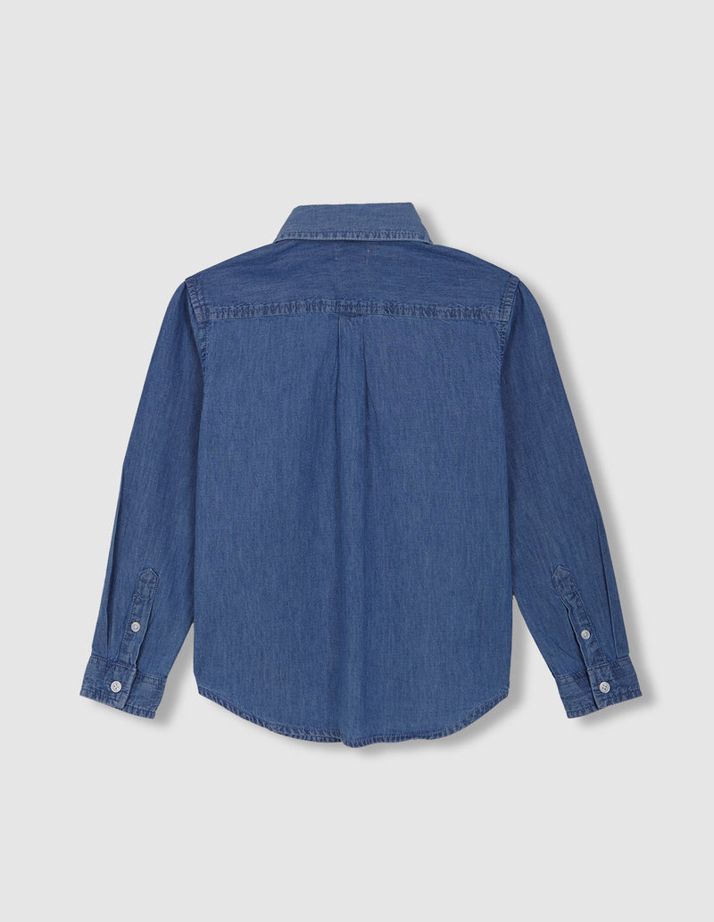 Camisa vaquera cuello normal con tapeta