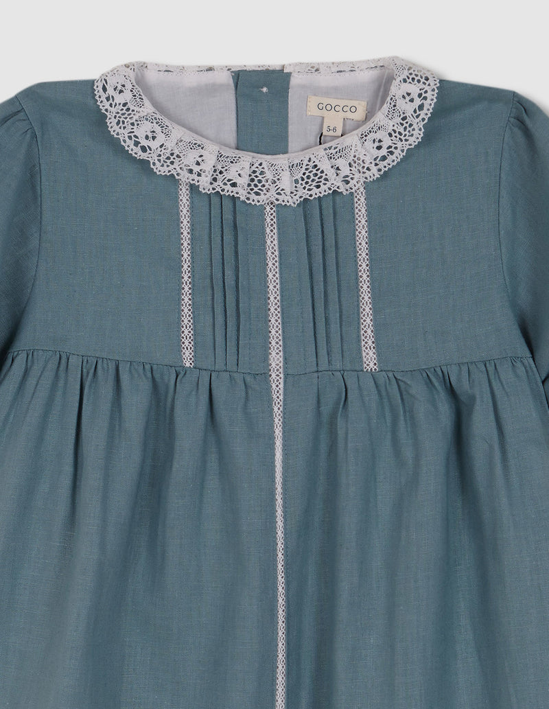 Vestido de lino con tiras bordadas