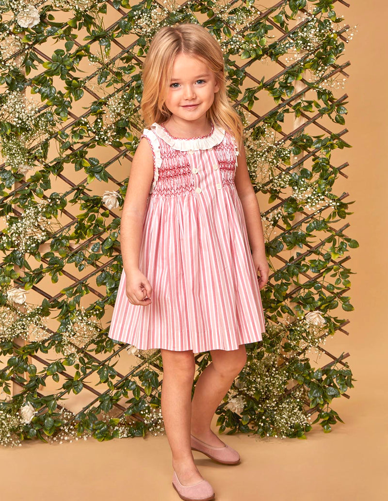 Vestido de rayas con nido de abeja y volantes