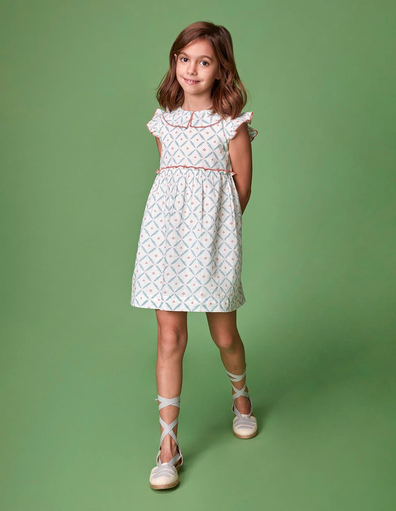 Vestido con estampado de ramitas