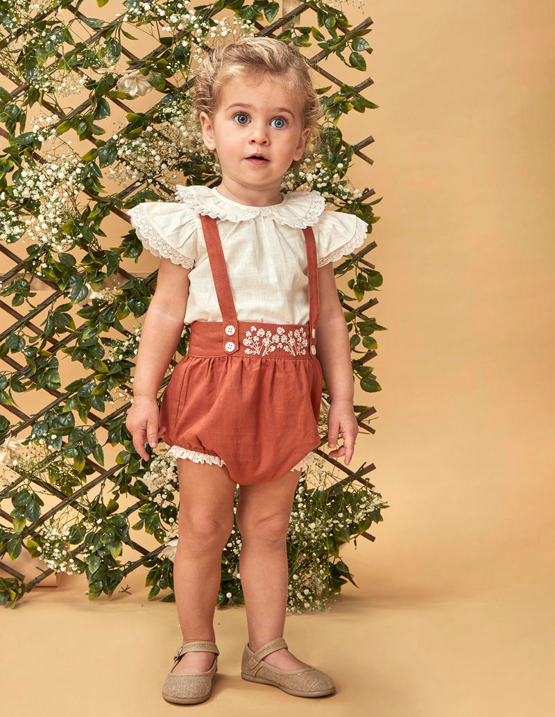 Blusa cuello peter pan