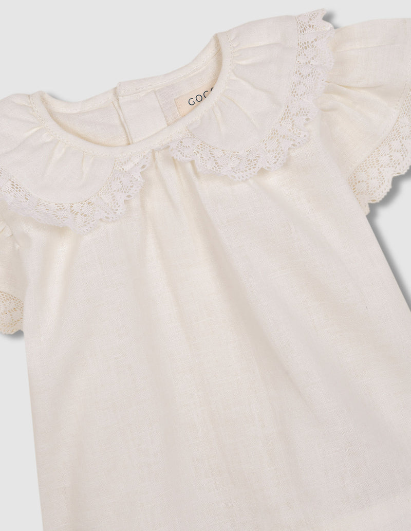 Blusa cuello peter pan