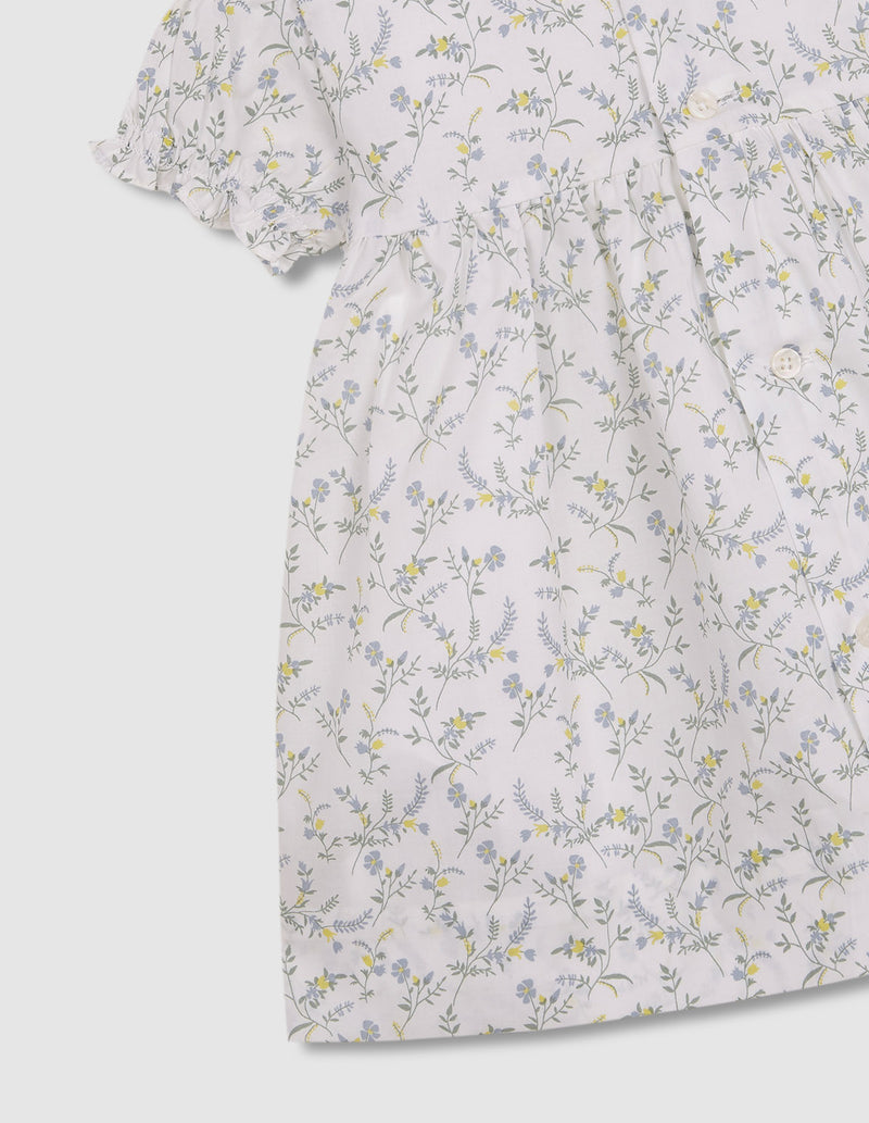Vestido de florecitas con nido de abeja
