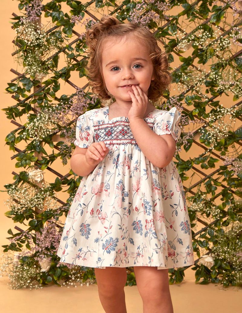Vestido de flores con nido de abeja y ma