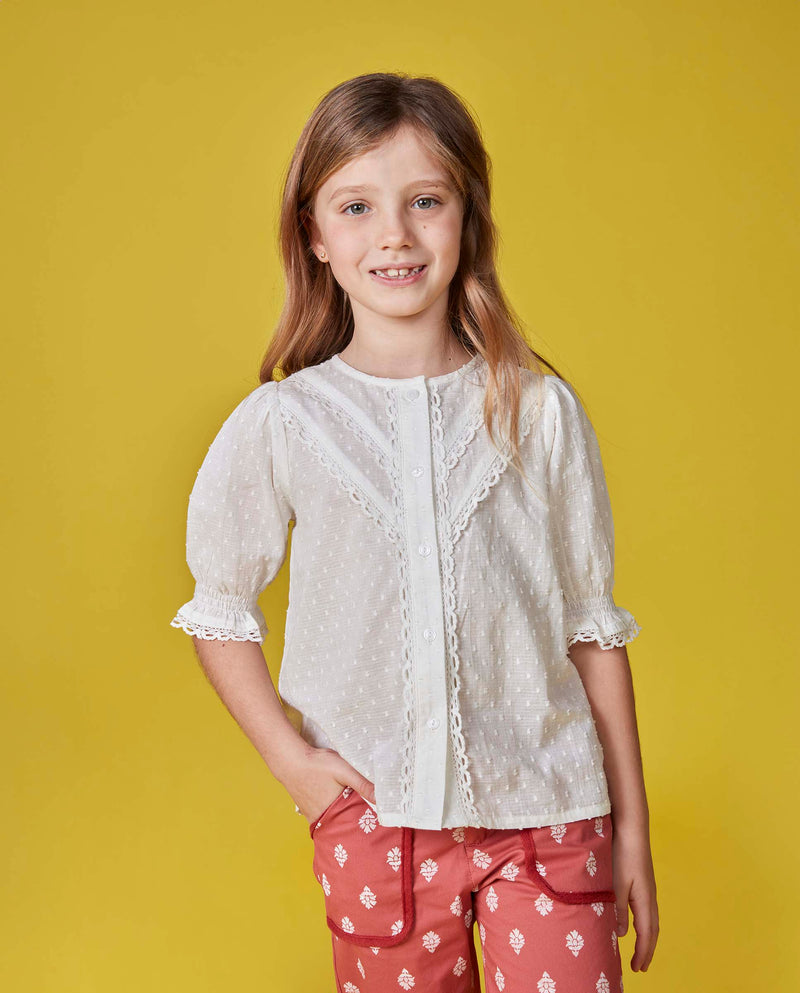 Blusa Con Tiras Bordadas