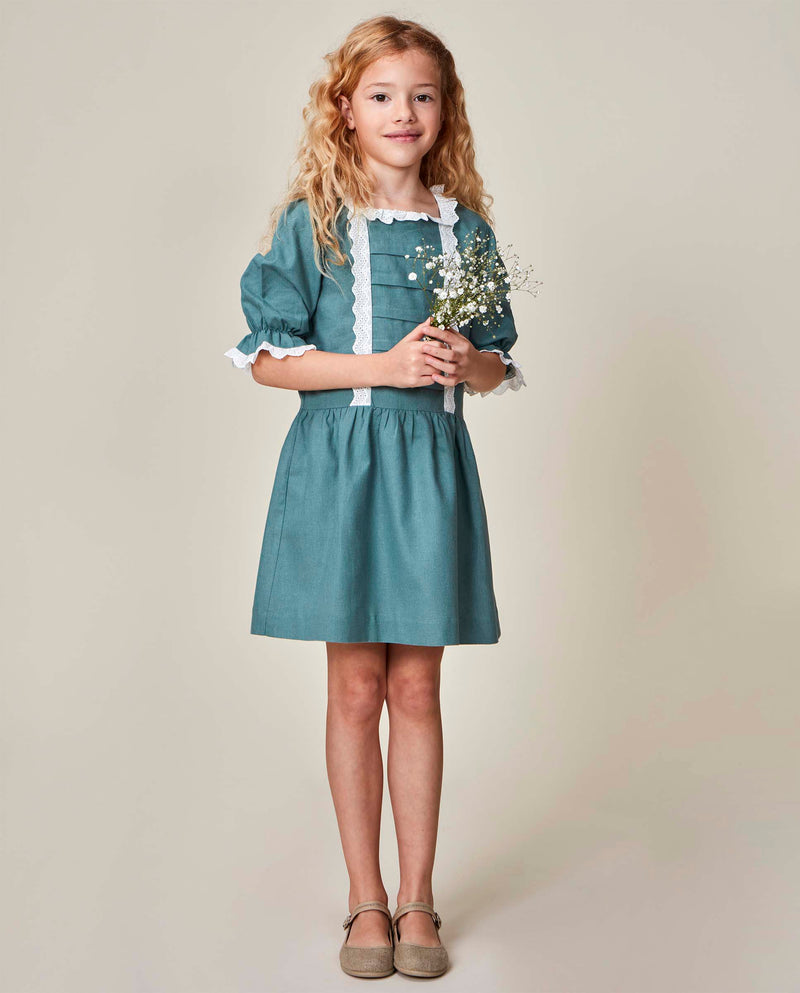 Vestido De Lino Con Tiras Bordadas