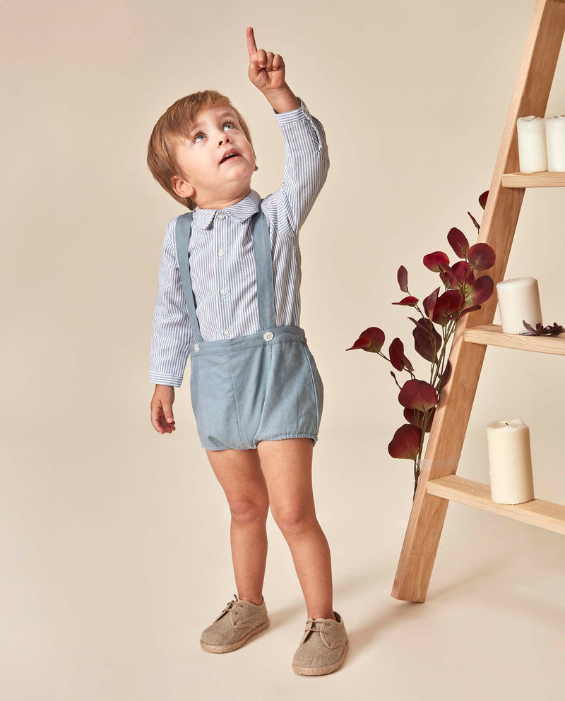 Short Con Tirantes
